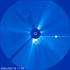 Images of the solar corona